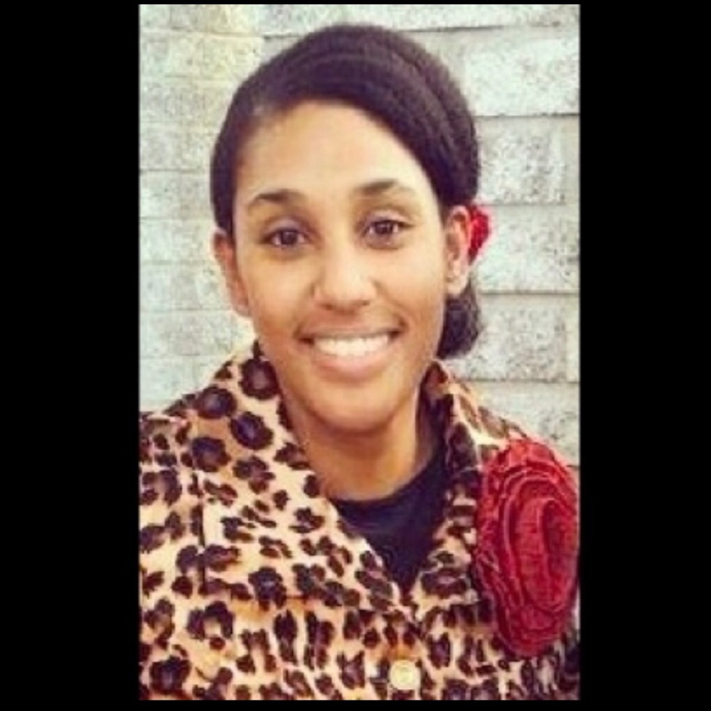 Meet your Posher, Teena